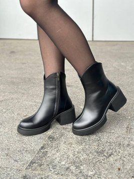 Ботинки женские кожаные черные на черной зимней подошве 8905-4з/41 фото